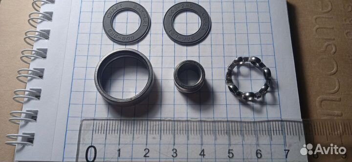Подшипник 608-2RS. Запчасти