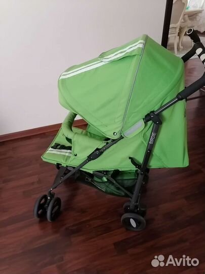 Прогулочная коляска трость