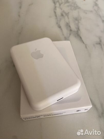 iPhone battery pack