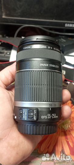 Объектив Canon EF-S Lens 55-250 1:4-5.6