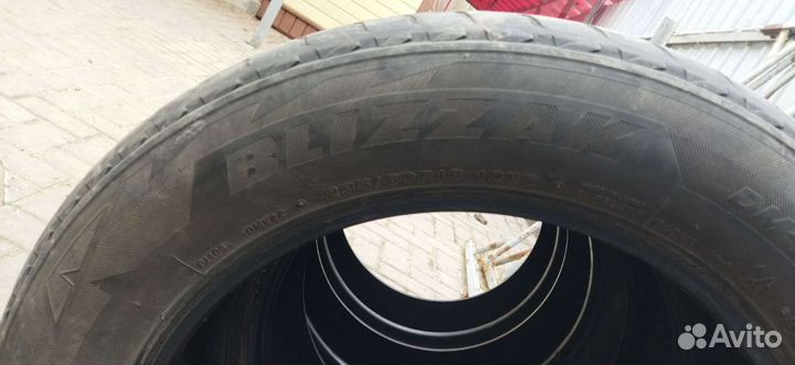 Bridgestone Blizzak DM-V2 235/60 R18 107S