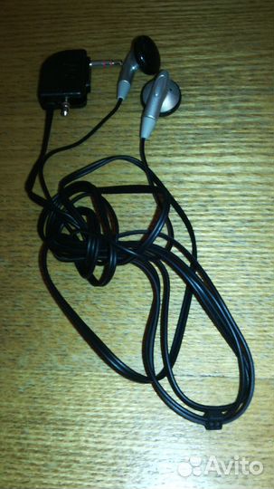 Продаю наушники