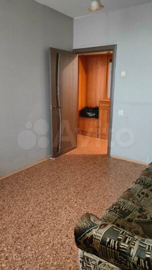 2-к. квартира, 54 м², 4/10 эт.