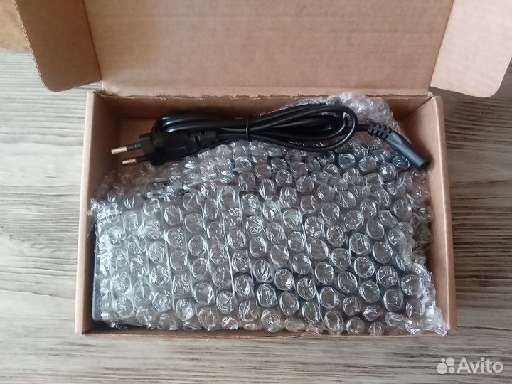 Блок питания Sony 19.5V 5.2A 100W acdp-100d01 нов