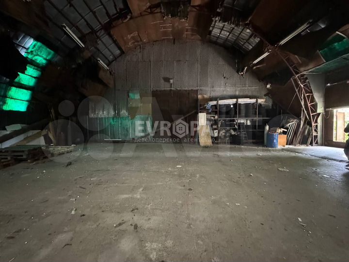 Склад неотпал 440 м²