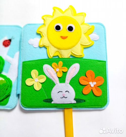 Развивающая книжка из фетра