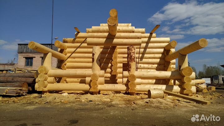 Срубы из лафета и круглого бревна. Сосна, кедр