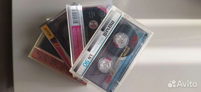 Аудио- и видеокассеты, диски