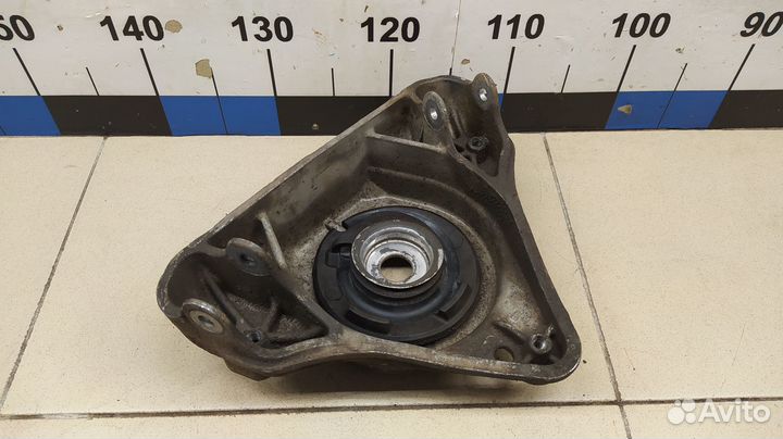 Кронштейн амортизатора A6 C6,4F 2005-2011