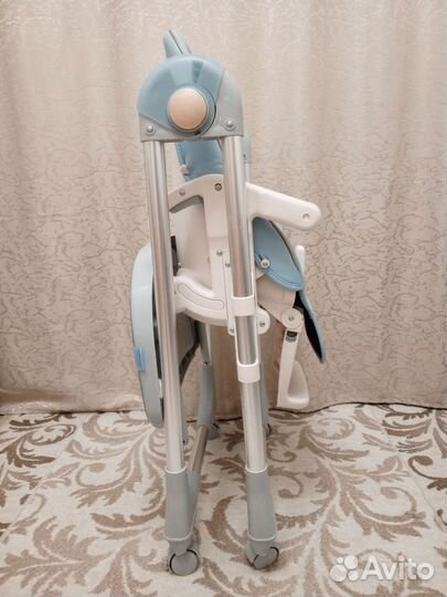 Стульчик для кормления luxmom