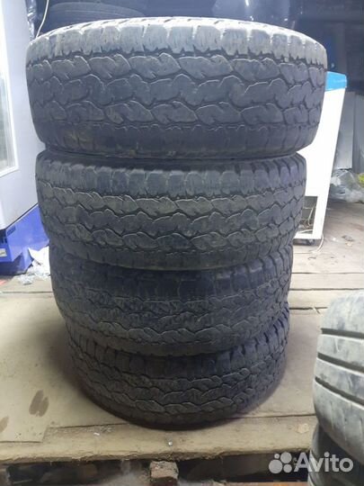 Matador MP 72 Izzarda A/T 2 215/65 R16