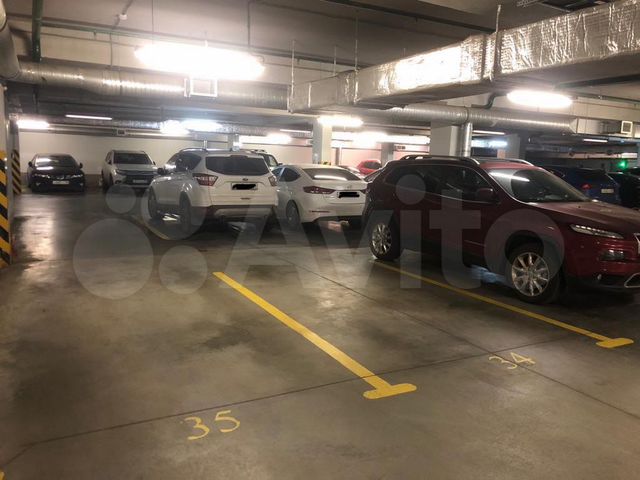 Машиноместо, 15 м²