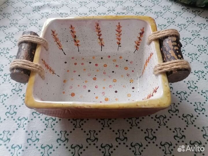 Керамика ручной работы Хлебница для подачи на стол