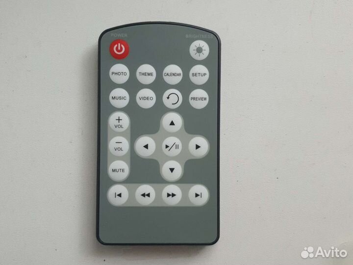 Цифровая фоторамка GF7210