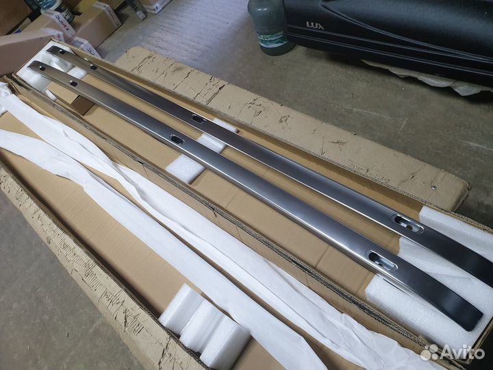 Рейлинги на крышу Lexus LX570