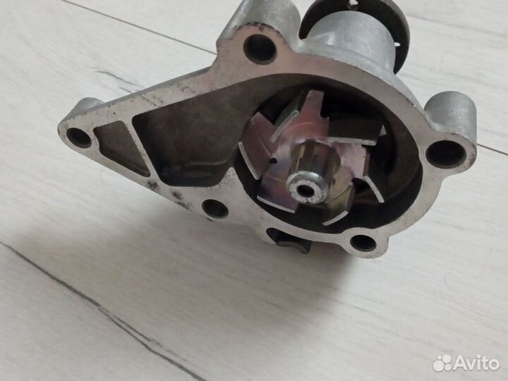 Помпа hyundai elantra