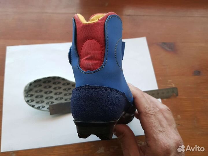 Лыжные ботинки Salomon SNS детские