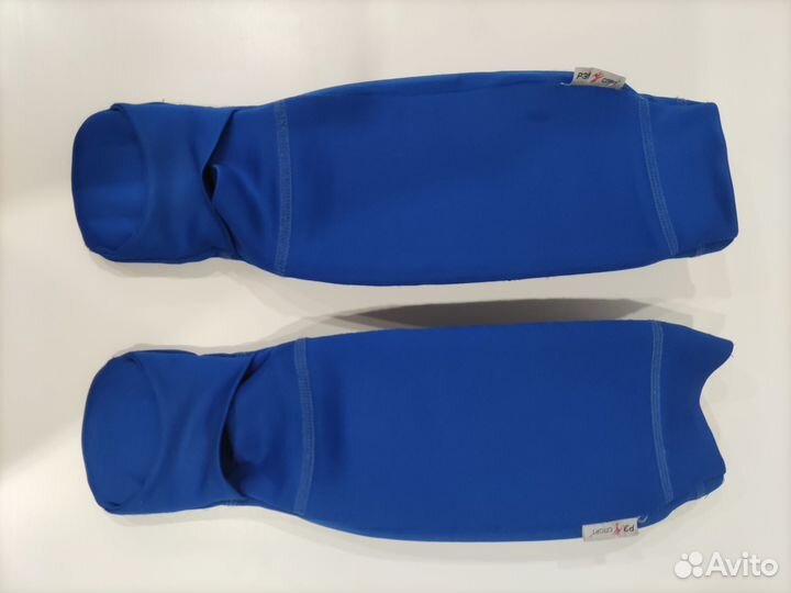 Защита на ноги для единоборств