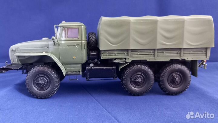 Масштабная модель Урал-4320 1/35