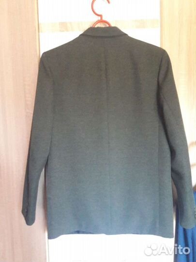 Школьный костюм