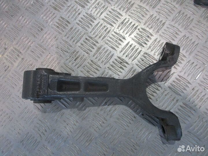 Кронштейн стабилизатора DAF 2137842