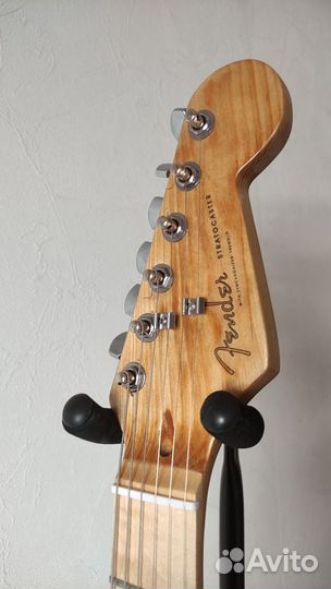 Fender Stratocaster Light Wood. Видео