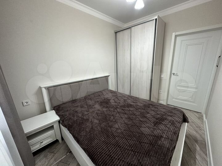 2-к. квартира, 40 м², 1/3 эт.