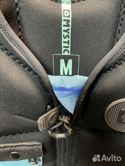 Водный жилет Mystic - M