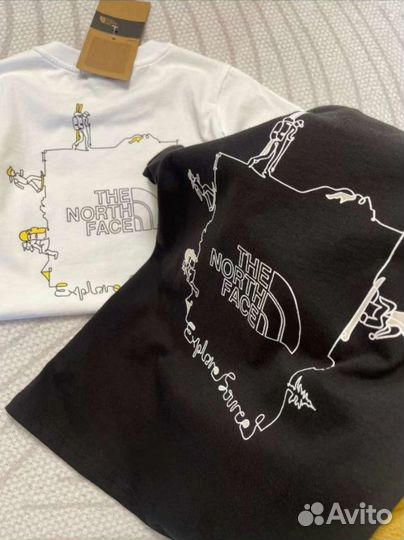 Костюм шорты и футболка tnf