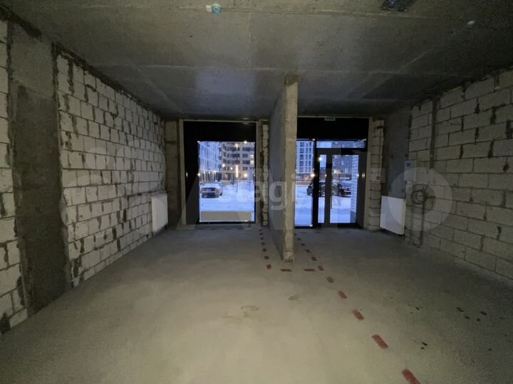 Сдам торговое помещение, 42 м²