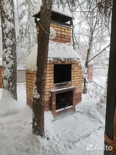 Баня и беседка на часы