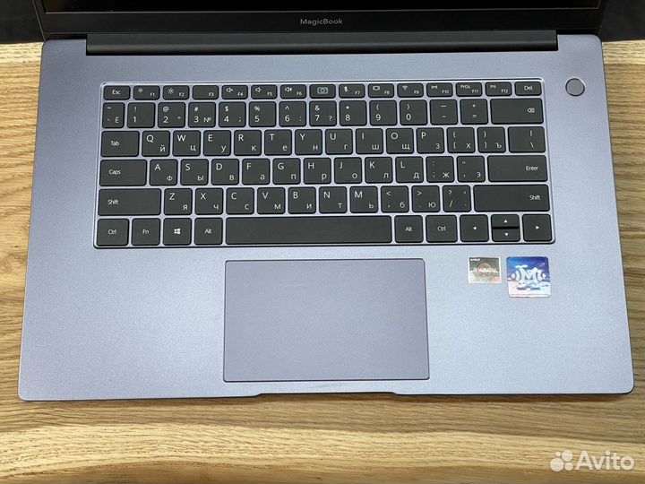 Ноутбук IPS 1920-1080 Magicbook