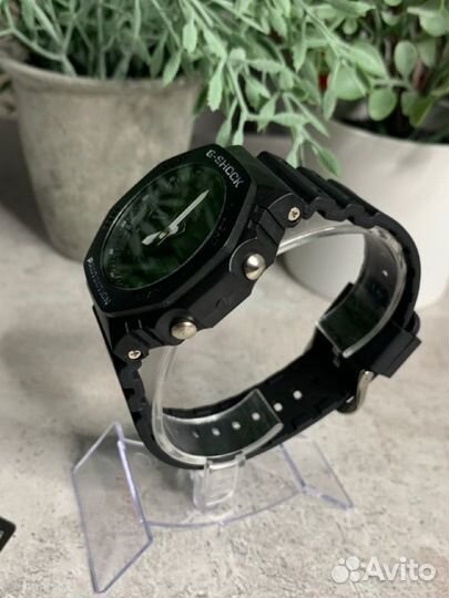 Часы Casio G-Shock GA-2100 черно белые