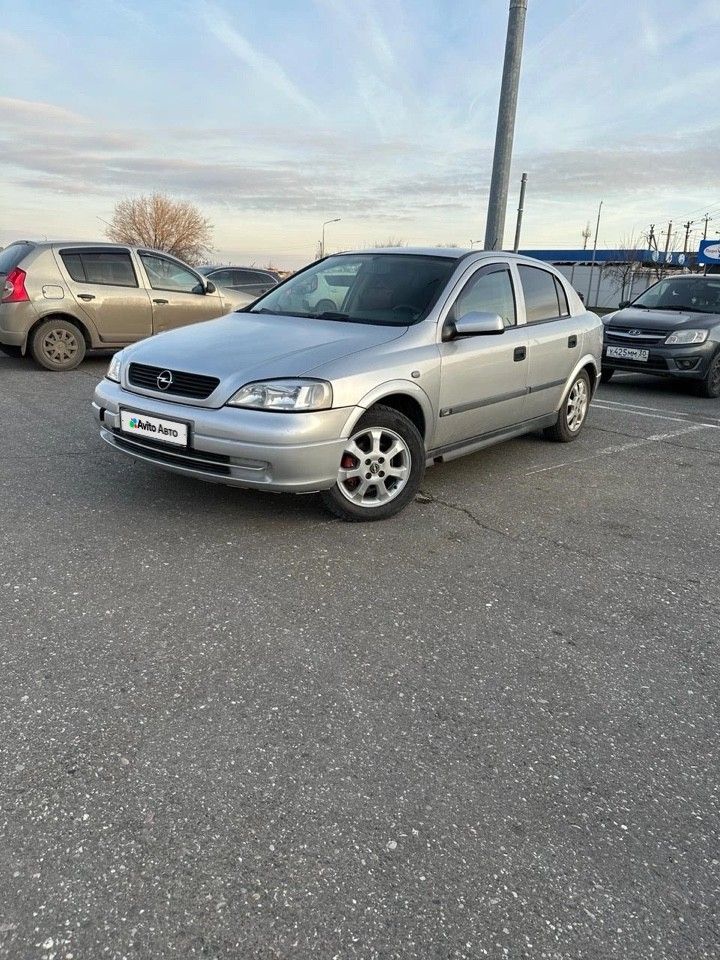 Opel Astra: фото владельца