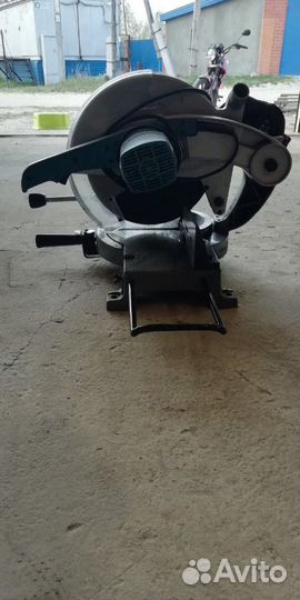 Торцовка маятниковая