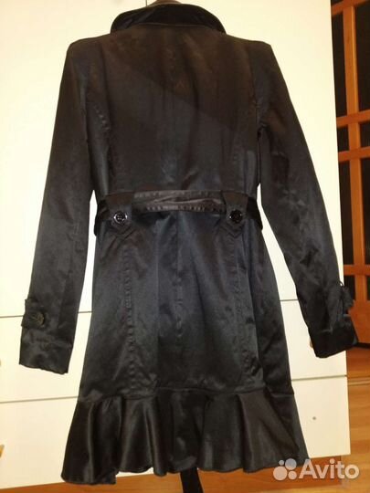 Плащ женский