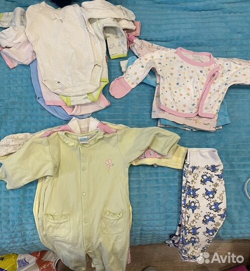 Коробка детских вещей от 0 до года в дар