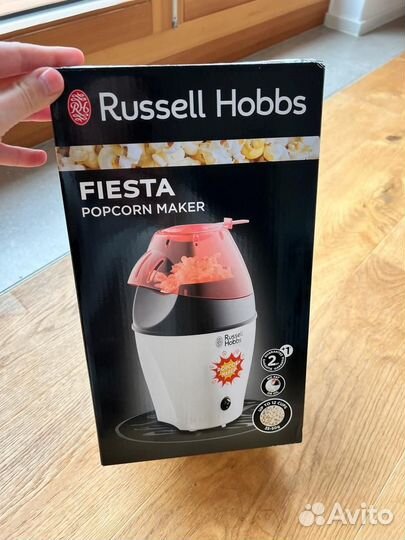 Машина для приготовления попкорна Russell Hobbs