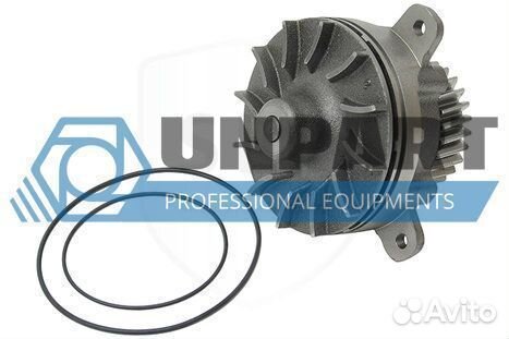 Водяной насос volvo 8170833