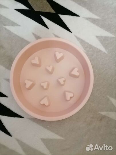 Миска для замедленного кормления животных