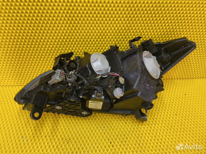 Комплект фар биксенон infiniti Q70 M37 M25 Y51