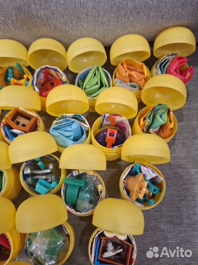 Игрушки из киндера пакетом