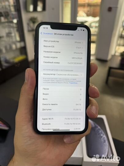 iPhone Xr, 64 ГБ