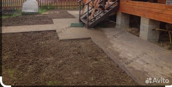 Работа землёй Чернозём