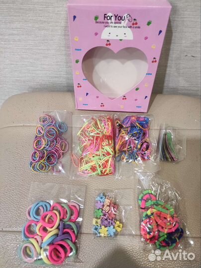 Набор резинок и заколок для волос
