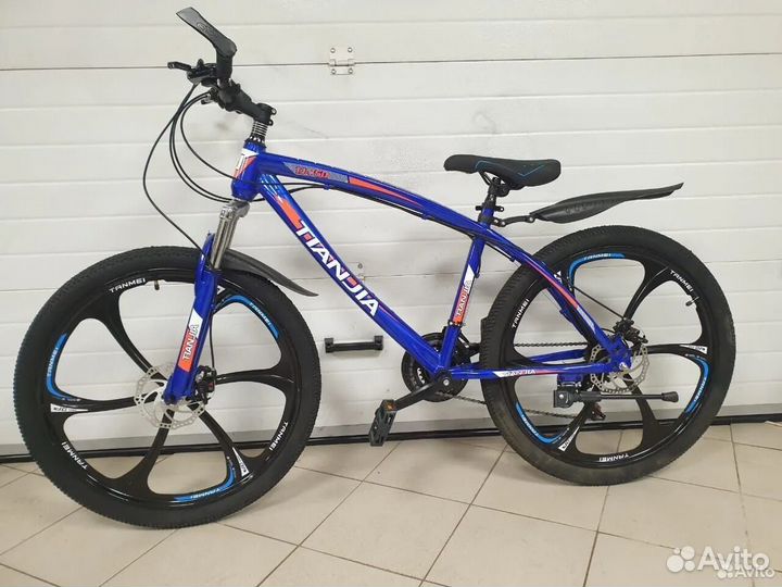 Скоростной велосипед 26 с литыми дисками