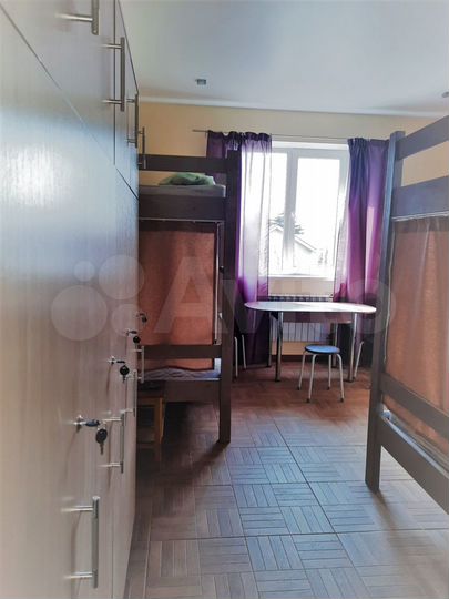 Комната 32 м² в 2-к., 2/3 эт.