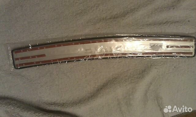 Продам накладку на задний бампер honda civic хэтчб