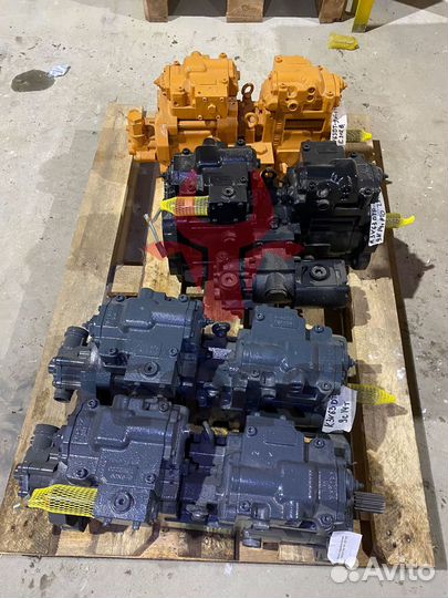 Гидравлический насос JCB JS160 31N3-10010