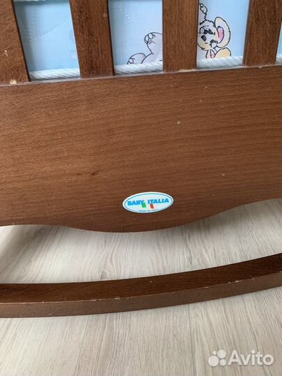 Детская кроватка Baby Italia и пеленальный комод